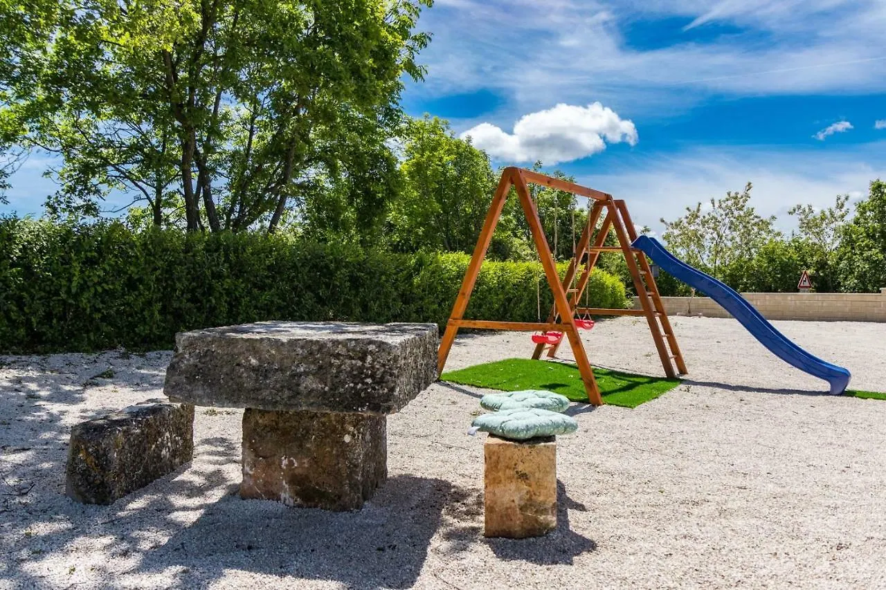 Marčana Villa Matea 0*,